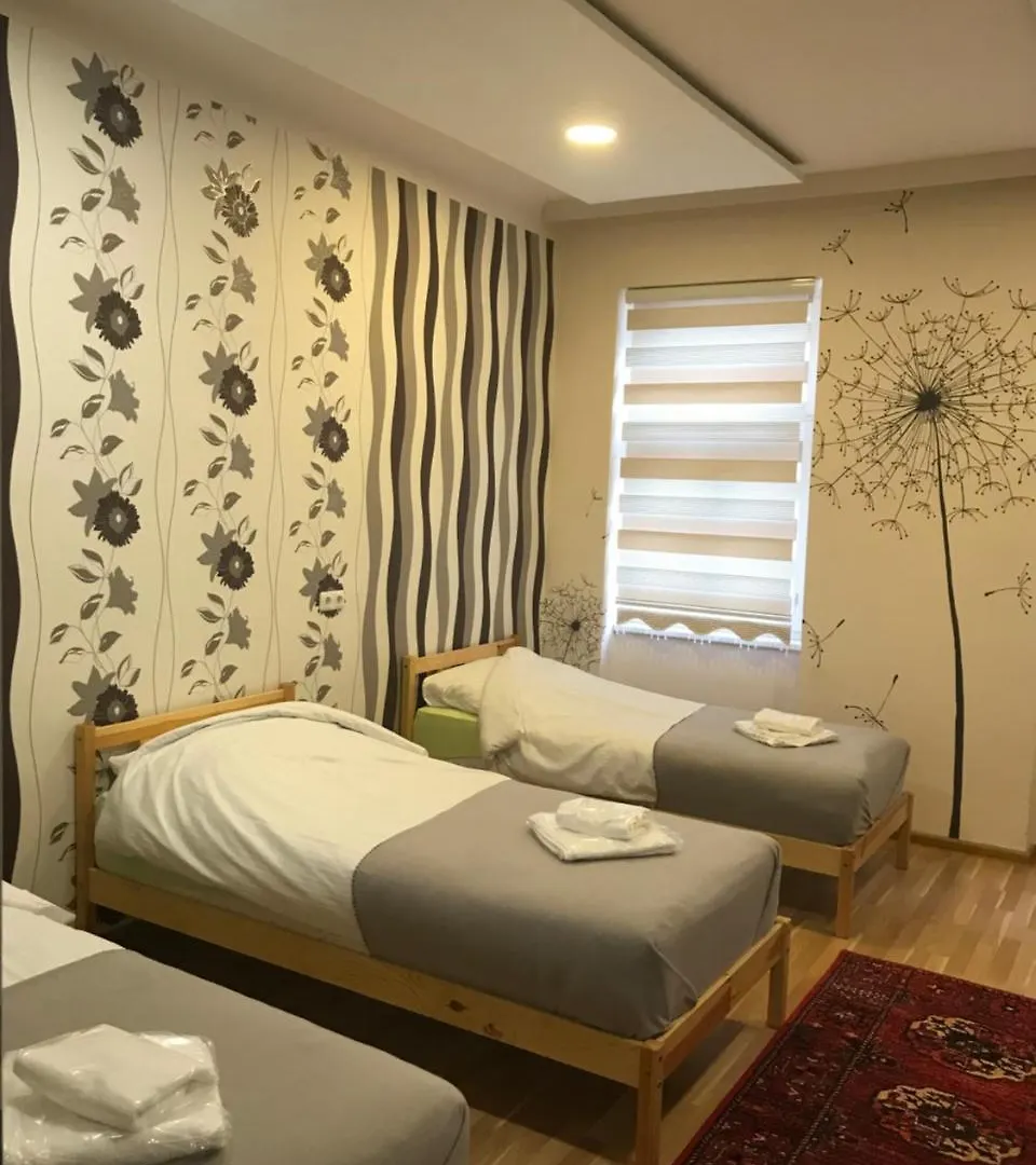 Ea Hotels Vienna 0*,  Austria