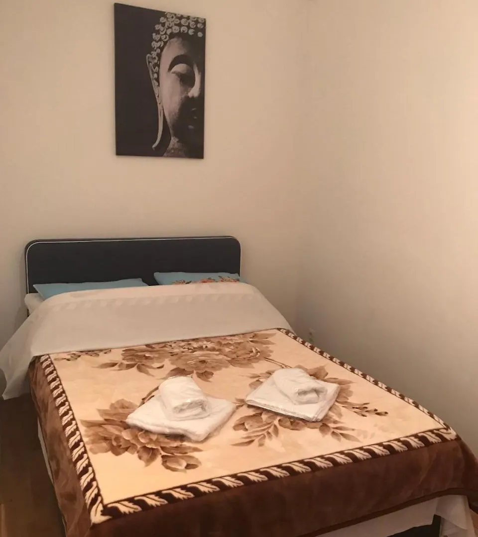 Ea Hotels Vienna 0*,  Austria