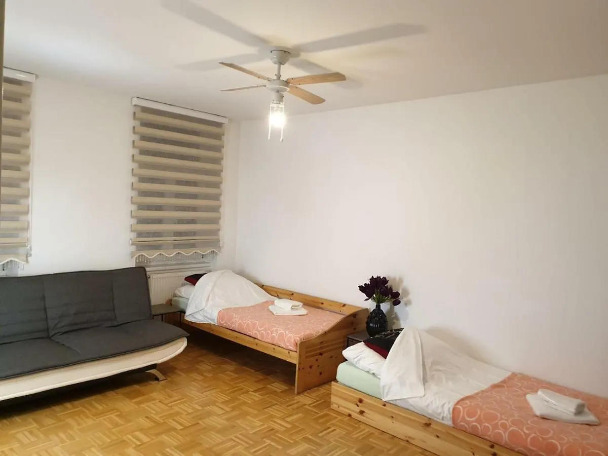 Apartment Ea Hotels Vienna Austria